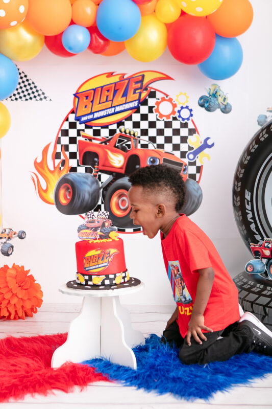 Nelspruit cake smash photographer Mbombela